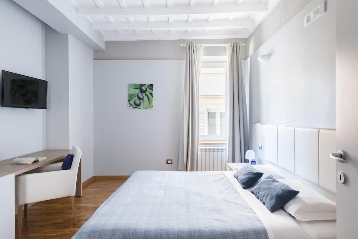 Spanish Steps House Vittoria Rome Bagian luar foto